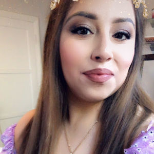 Meet your Posher, Adriana